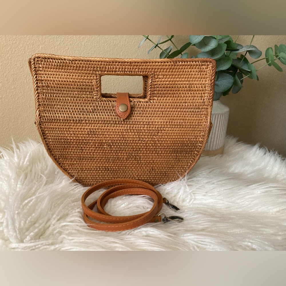 ANTHROPOLOGIE 100% Rattan Bag